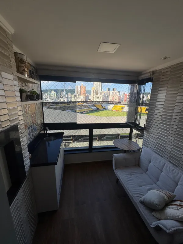 Apartamento à venda - bairro comerciário em Criciúma